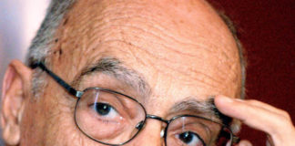 “A democracia em que vivemos é uma democracia sequestrada, condicionada, amputada…” José Saramago
