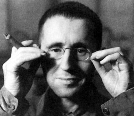 119 anos de Bertolt Brecht, um dos maiores poetas do século XX