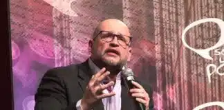 “As pessoas com quem você convive AQUI e AGORA são as mais importantes da sua vida”