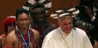 Papa Francisco pede que se respeite mais os povos indígenas