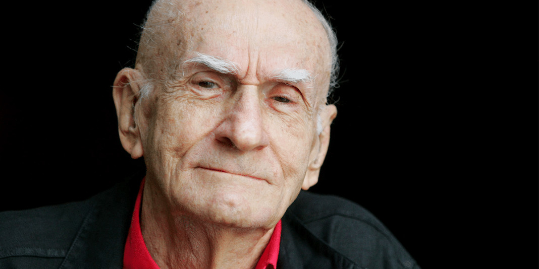 “São os doidos que dizem a verdade sobre o mundo” por Ariano Suassuna