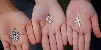 A religião possivelmente será extinta nestes 9 países