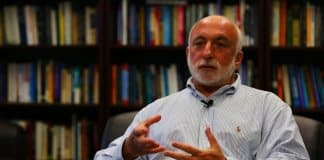 Laurence Steinberg dá 5 dicas para ajudar seu filho adolescente a ter sucesso