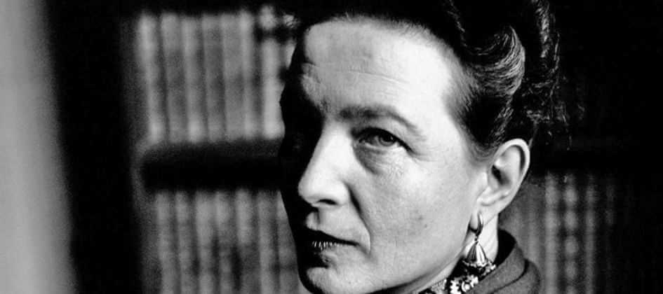 Tornando-se uma mulher: Simone de Beauvoir sobre a personificação feminina