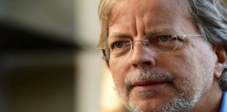 Mia Couto e  a colonização do pensamento