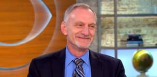 Robert Waldinger: “A solidão mata. É tão forte quanto o vício em cigarros ou álcool.”