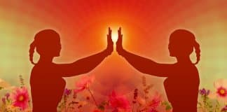 Realizando  terapia em si mesmo: autoconhecimento e auto-realização