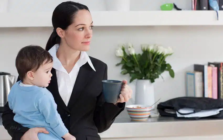 As crianças não prejudicam as carreiras das mulheres, os homens sim