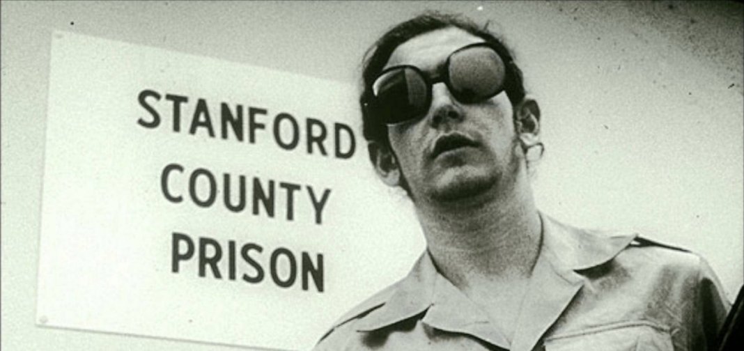 Como as pessoas boas se tornam pessoas ruins: experimento da prisão de Stanford