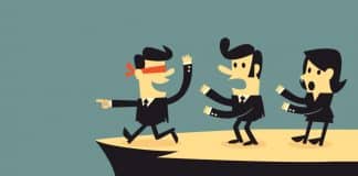 Por que algumas pessoas nunca admitem que estão erradas?