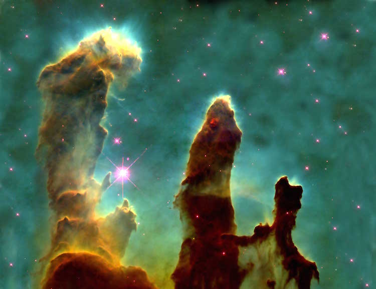 pensarcontemporaneo.com - As 12 melhores fotos do Telescópio Hubble no 30º aniversário de seu lançamento em órbita