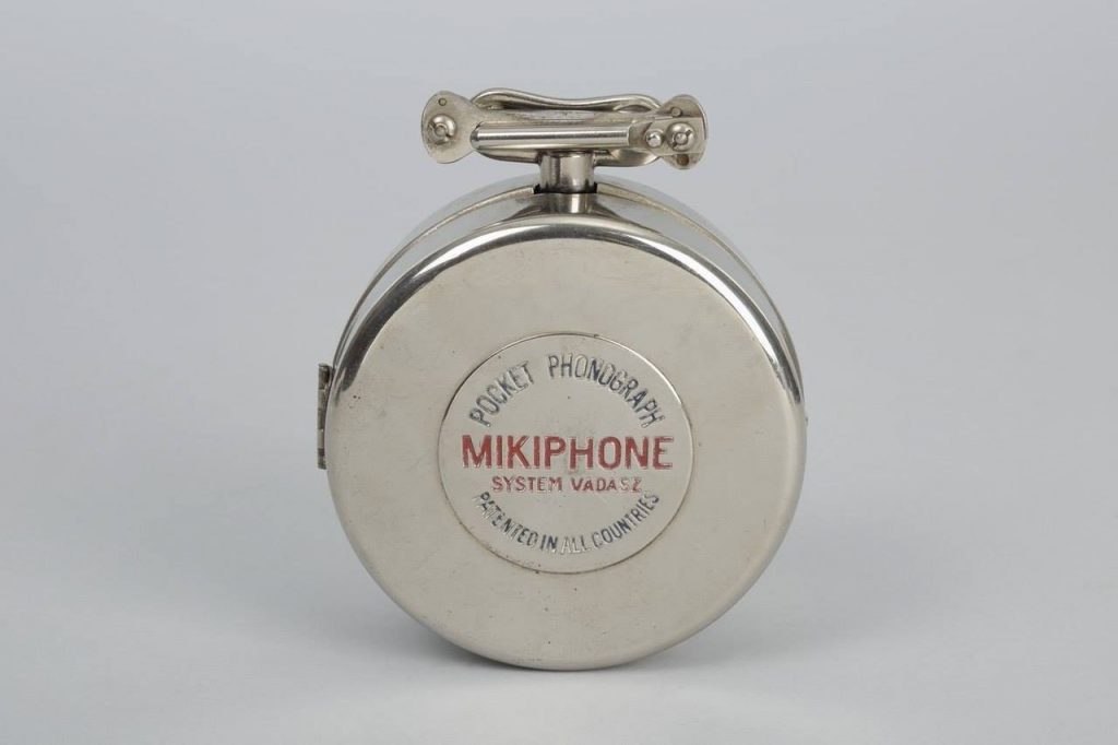pensarcontemporaneo.com - Mikiphone: O fonógrafo de bolso dos anos 1920