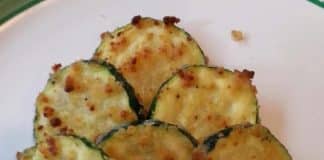 Abobrinha assada no forno com parmesão