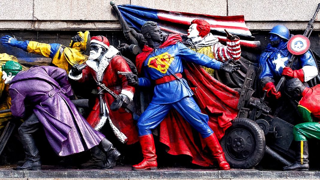Rússia quer que búlgaros parem de pintar monumentos soviéticos para parecer super-heróis americanos