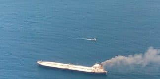 Superpetroleiro queima 2 milhões de barris de petróleo bruto: novo desastre ambiental na costa do Sri Lanka