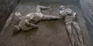 A escavação de Pompeia revela os restos mortais “quase perfeitos” de um mestre e seu escravo