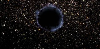 O mistério dos 50 anos de Hawking sobre ‘cair em um buraco negro’ foi finalmente resolvido