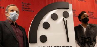 Relógio do Juízo Final: ainda estamos a 100 segundos para o Apocalipse, de acordo com o relógio criado por Einstein
