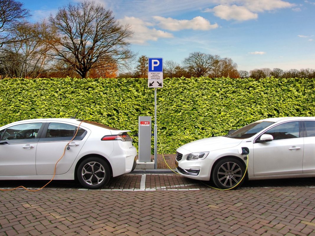 Os países em desenvolvimento pagam o custo ambiental das baterias dos carros elétricos
