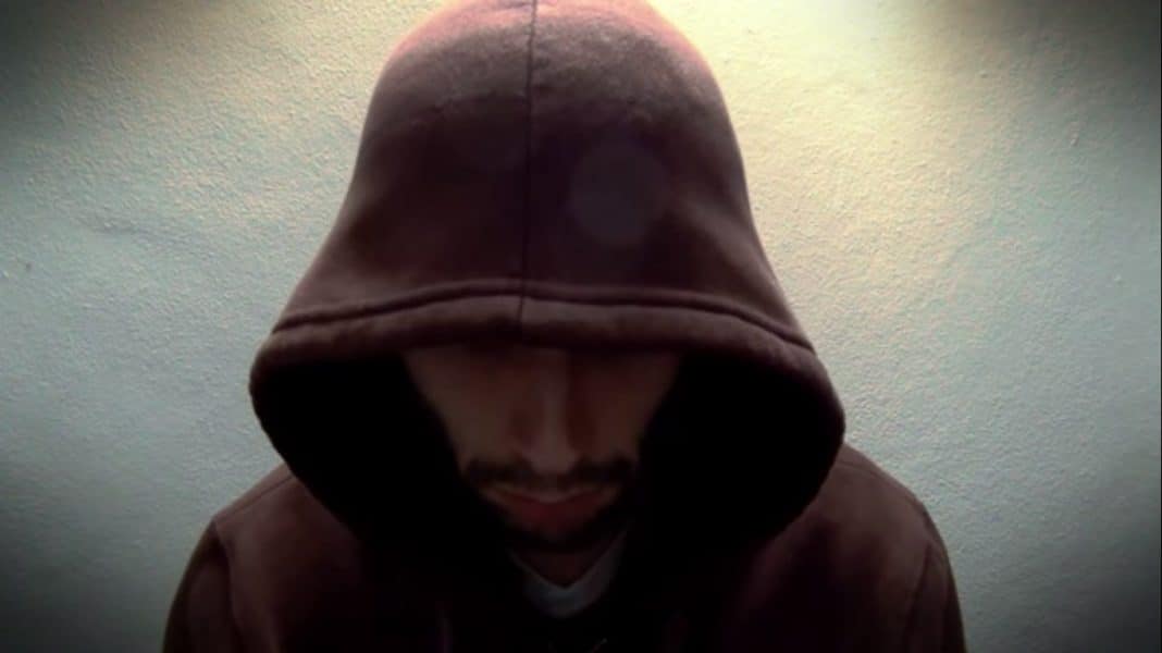 Cérebros extremistas apresentam desempenho ruim em tarefas mentais complexas, revela estudo