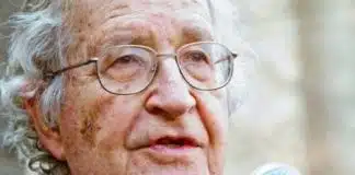 A teoria linguística de Noam Chomsky