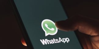 Mulher ‘dá golpe em golpista’ no WhatsApp e repercute na internet