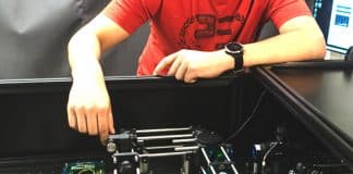 Pesquisadores projetam um motor que usa informações como combustível