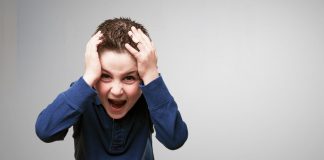 Os efeitos duradouros de gritar com seus filhos