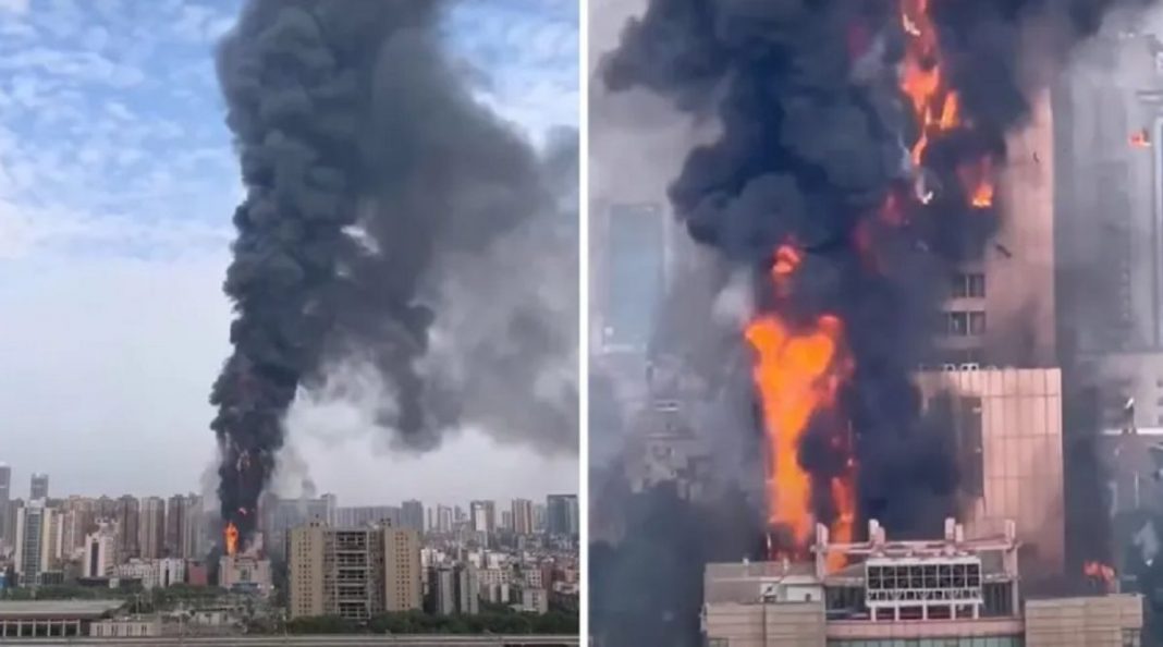 Vídeo: incêndio de grandes proporções atinge arranha-céu na China