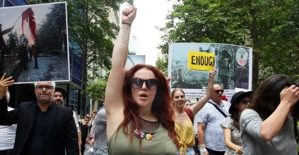 pensarcontemporaneo.com - Austrália proibirá entrada de turistas condenados por violência doméstica em seus países