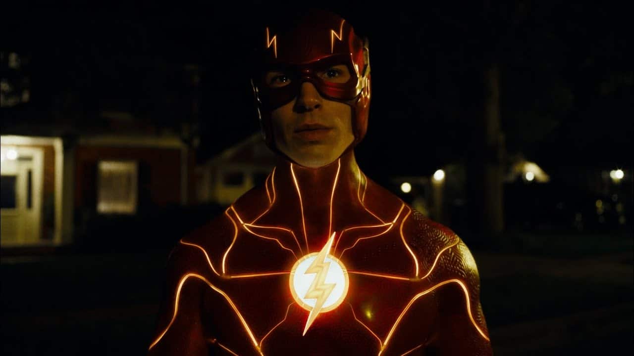pensarcontemporaneo.com - The Flash ganha trailer inédito - e alucinante! - com Batman do Michael Keaton; assista