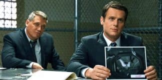 Essa série recheada de plot twists vai fazer você se sentir um detetive até o final