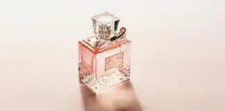 12 perfumes que são a cara da sua mãe – e o signo dela explica por quê