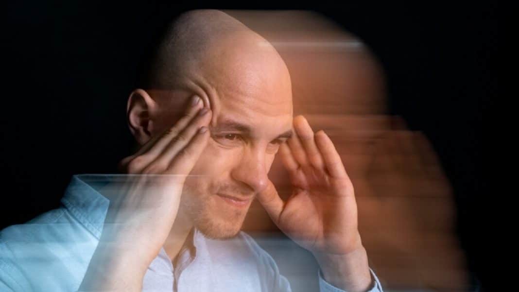 capa Ter déjà vu com frequência pode revelar mais do que você pensa — veja o que diz a psicologia