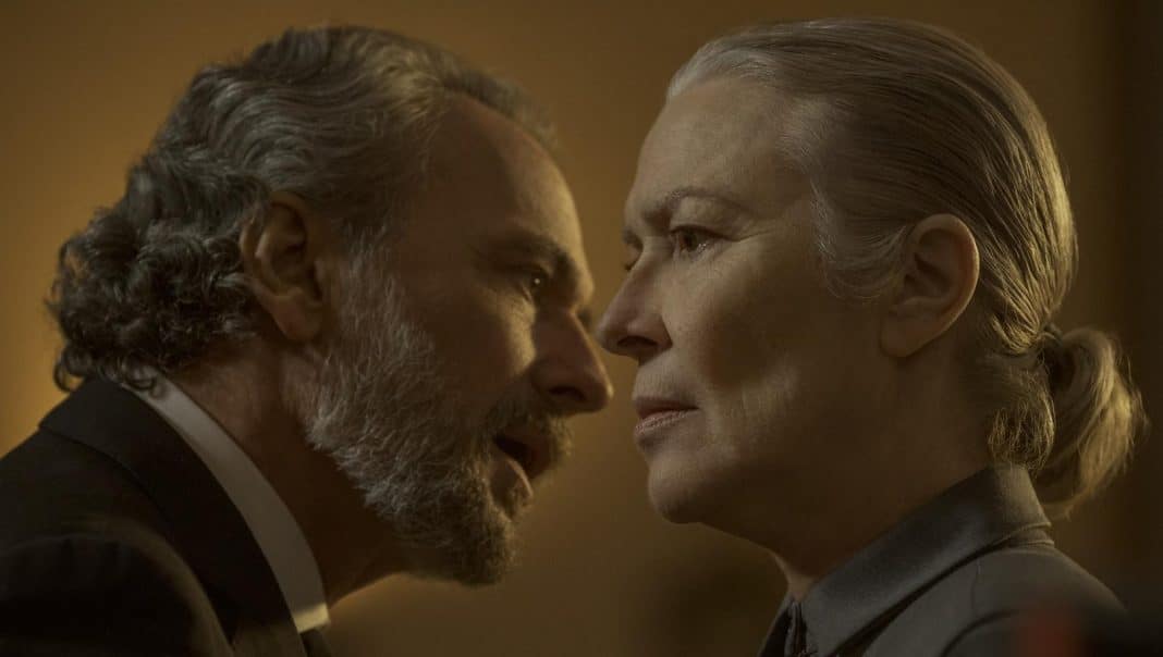 Série espanhola na Netflix tem reviravoltas tão fortes que está deixando todos em choque