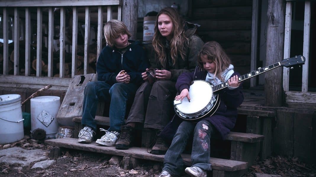 Drama brutal que revelou Jennifer Lawrence acaba de chegar ao streaming — e destrói emocionalmente quem assiste!