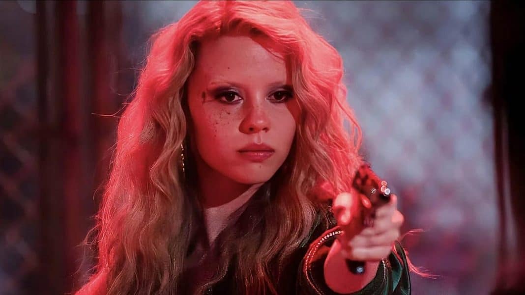 Quase ninguém percebeu que a Netflix colocou no catálogo este filme com Elizabeth Debicki e Mia Goth