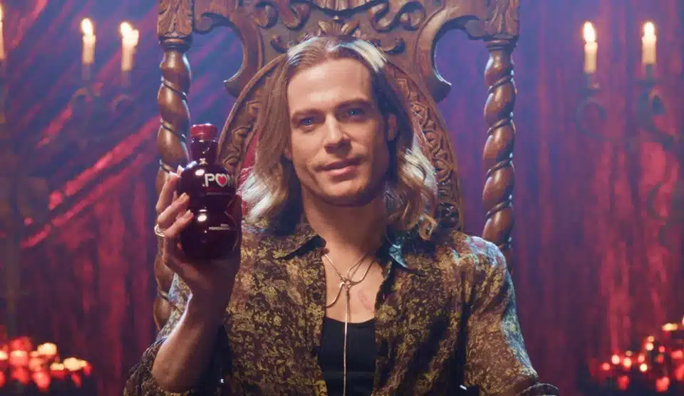 Série sobre relação obsessiva e destrutiva entre dois vampiros estreou na Netflix com nota quase perfeita pensarcontemporaneo.com - Série sobre relação obsessiva e destrutiva entre dois vampiros estreou na Netflix com nota quase perfeita