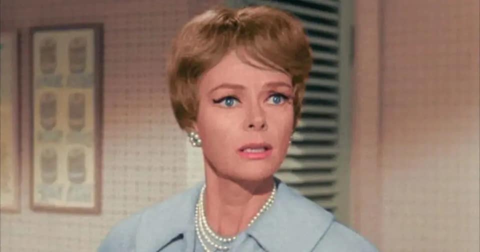 pensarcontemporaneo.com - Ela foi uma das mulheres mais bonitas da TV e, aos 97 anos, ainda impressionava pela vitalidade